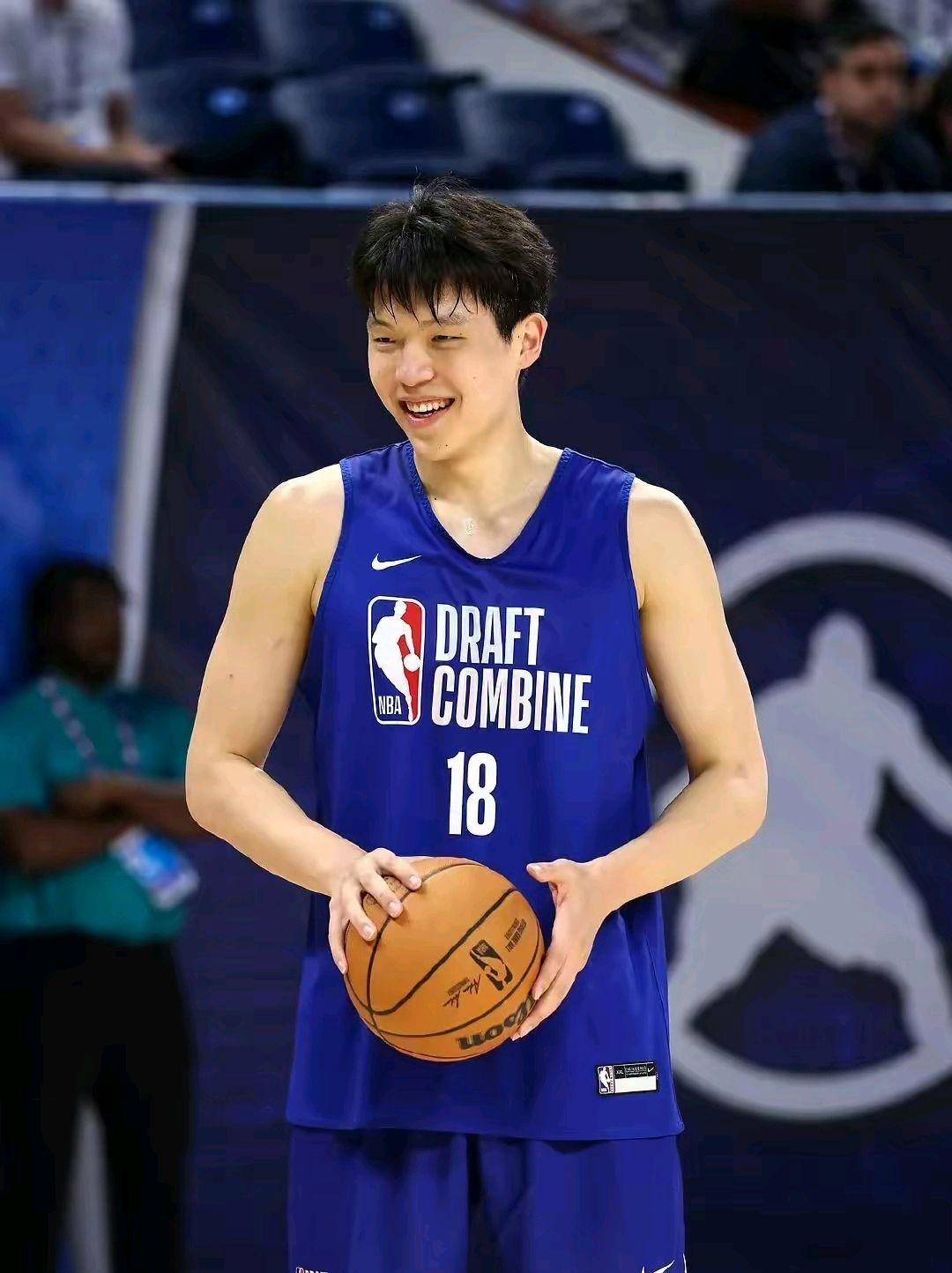 开云体育app-NBA球员伤愈复出，状态回勇拿分的简单介绍