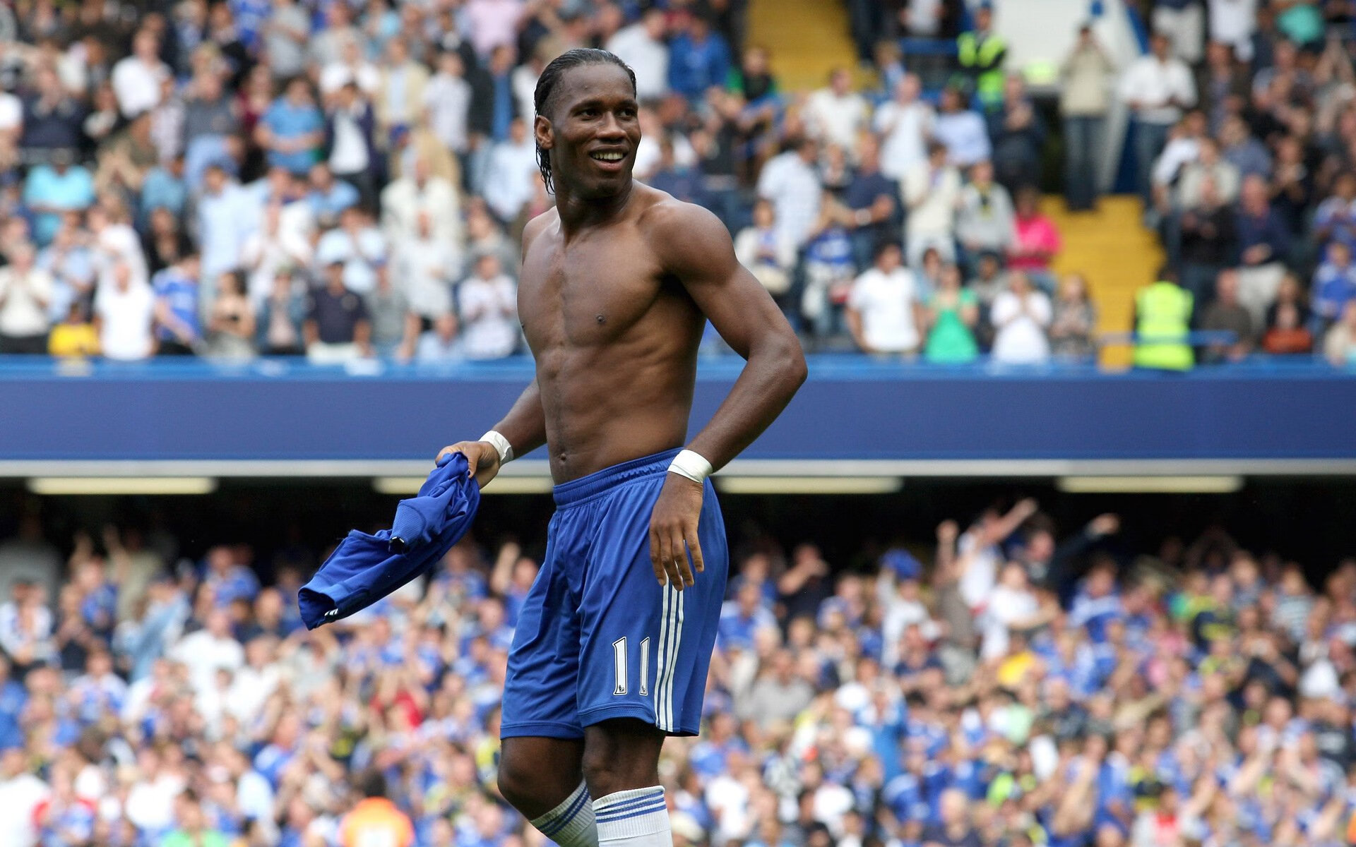 开云APP-英超争冠之夜，锡安制胜头槌，曼城惊险卫冕