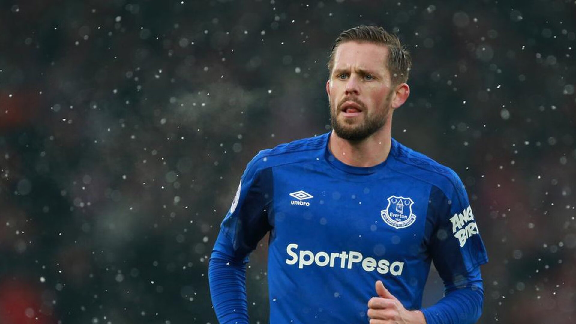 从曼城到德甲,迪亚斯的跨洲征途与冠军之心