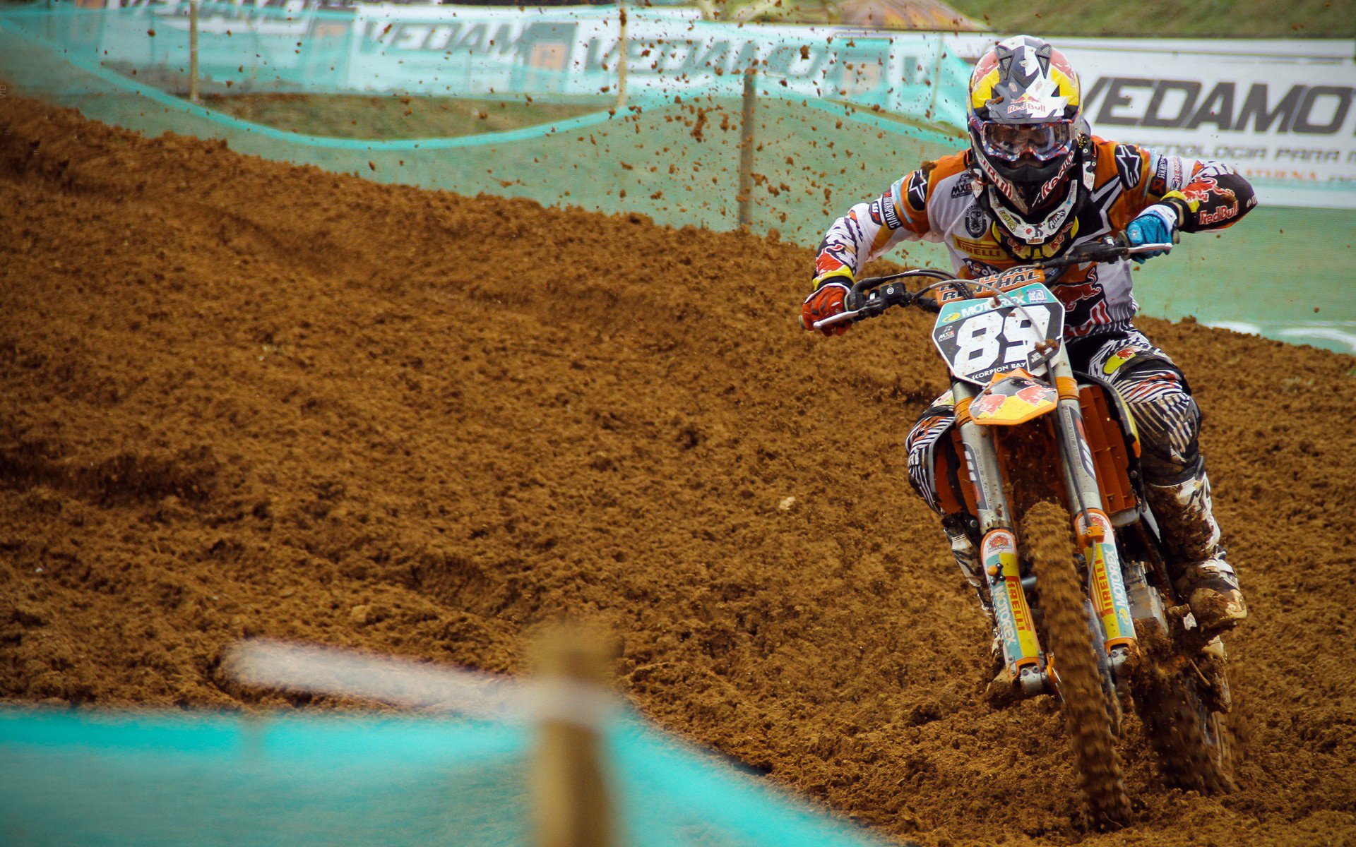 开云体育登录-西决生死战之夜，伦纳德扛起全队