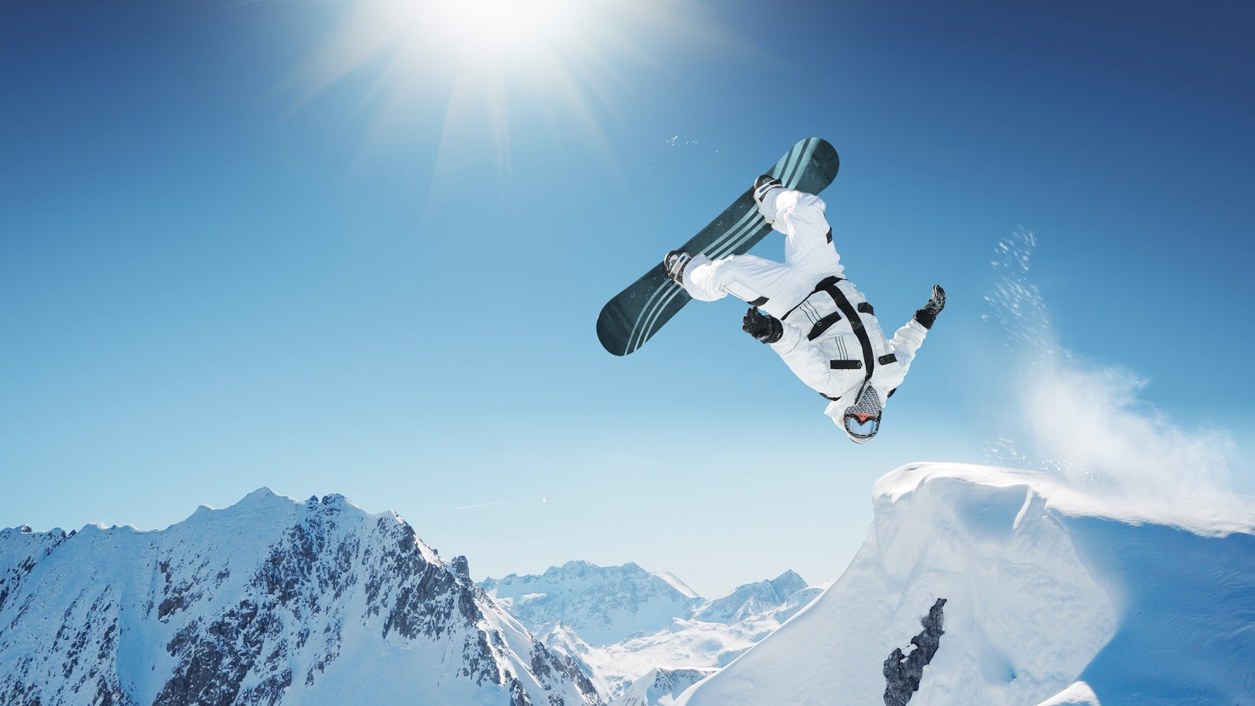 武切维奇全程高能输出！开拓者鏖战快船，内线巨兽如何主宰赛场？